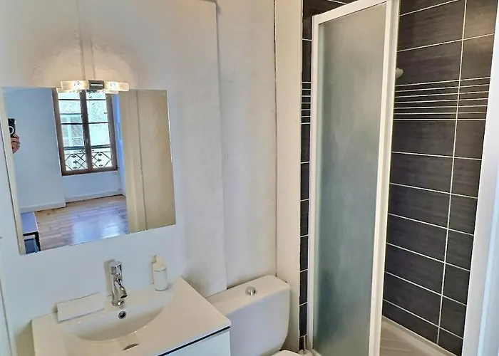 Wonderhost, Coeur De Confort Pau